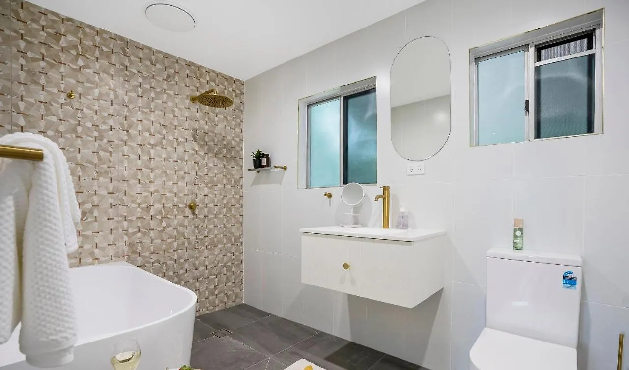 Deco View Family Oasis In Cairns Villa East Trinity Australia
