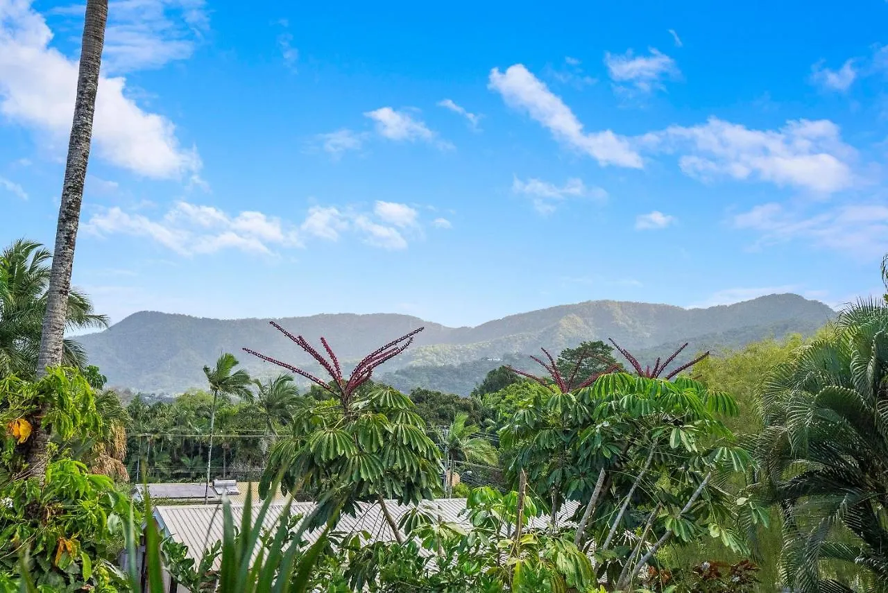 Deco View Family Oasis In Cairns Villa East Trinity Holiday home