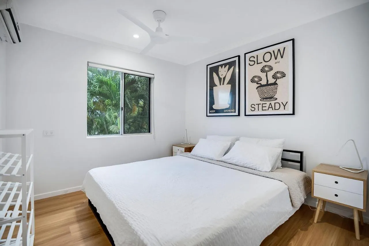 Deco View Family Oasis In Cairns Villa East Trinity Holiday home